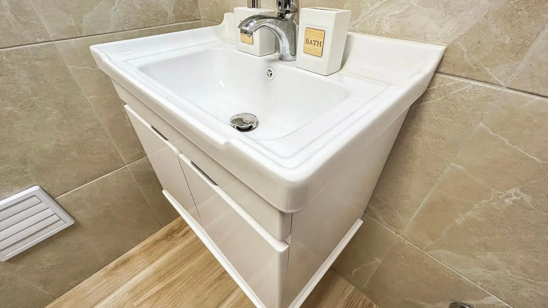 Апартаменты Cafex 815 Голем